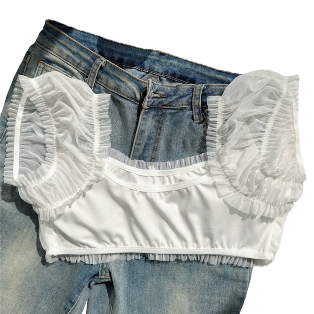 Chic White Ruffled Women's Blouse - Picture 2 of 2